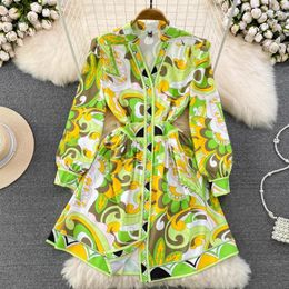 Casual Dresses VANOVICH 2023 Spring And Summer Vintage Temperament V-neck Waist Slimming A-line Fashion Printed Dress Sweet Mid-length