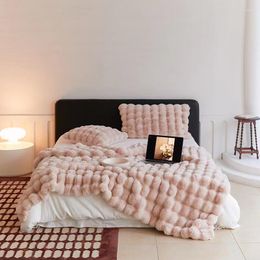 Blankets Tuscan Imitation Fur Short Pile Casual Blanket Iight Iuxury Premium Sofa Soft Thermal Bedroom