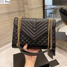 10A CC Bag Luxurys Designer Ladies Messenger Bag Simple Fashion Black Quilted Purses for Women Shoulder Bags Handbags Hasp Flap Soft Leather Chain Crossbody Handbag