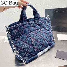 CC Bag Shopping Bags 22ss Womens Designer Totes Denim Embroidered Luxury Handbags Quilted Plaid Silver Metal Chain Large Capacity Multi Pock