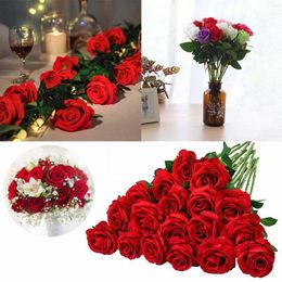 Decorative Flowers Flower Wedding Road Artificial Home Decoration Bundle Pography Props Silk Cloth Rose Fall Pumpkin Picks