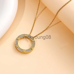 Pendant Necklaces Classic Design Full Cubic Zirconia Stones Paved Screw LOVE Necklace for Women Girls Slide Pendant Neckalce Collars Collier Femme Designer Jewelr