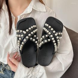 Slippers Large Size 42 Cross Over For Woman Summer Flip-flops 2023 Designer Fashion Pearl Thick Sole Sandals Outside