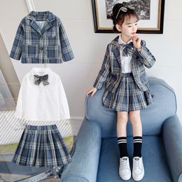 Suits Pleated Skirt Suit Spring And Autumn College Style Girls Japanese Three piece Blue Plaid Blazer LB260 230711
