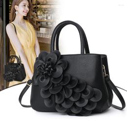 Evening Bags Women Leather Handbags Elegant 3D Flower Decorative Ladies Hand Purse Fashion Shoulder Messenger