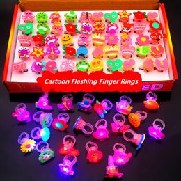 Led Rave Toy 50pcs /PACK cartoon Finger Ring Silicone Glowing Rings Flashing LED Light Up Toy for Kids Event Party birthday 230710