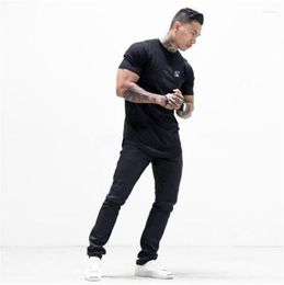 Men's T Shirts Breathable Graphic Bodybuilding Tops Patchwork Cotton&Mesh T-shirt Fitness Comfortable Short-sleeve