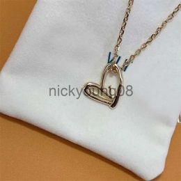 Pendant Necklaces Womens Designer Necklaces Luxurys Pendant Chain Necklace Love Gold Jewellery Mens Fashion Heart Chains Necklace Designers 2203103D x0711 x0711