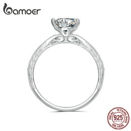 BAMOER 1.0CT Moissanite Ring Women D Color VVS1 EX Round Cut 925 Sterling Silver Elegant Pattern Ring Engagement Wedding Jewelry