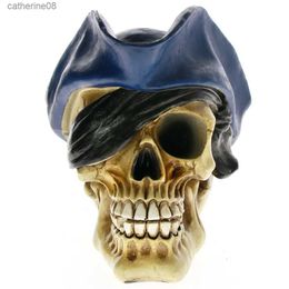 Gothic Pirate Skull Prop Viking Head Tricorn Hat Swashbuckler Statue Realistic Pirate Salor Skull Model Halloween Decor