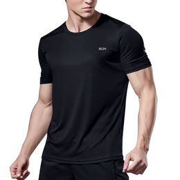 Mens TShirts Ice Silk Loose Sports Short Sleeve Tshirt Breathable Quickdrying Casual Fitness Gym Cool Sportwear 230710