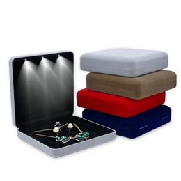Jewellery Boxes 18x18x4 4cm Velvet LED Box Necklace Earring Ring Gift Jewellery Set Display Storage Case 230710