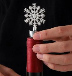 New Winter Wedding Party Favours Silver Finished Snowflake Wine Stopper with Simple Package Christmas Decoration Bar Tools 0711