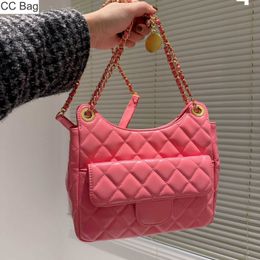 CC Bag 23 Early Spring Womens Holiday Hobo Bags Oil Wax Calfskin Quilted Patent Leather Chain Large Capacity Crossbody Sacoche Wallets French Designer Handbags 23CM