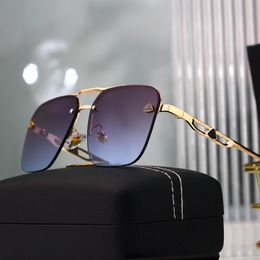 2023 New Fashion Sunglass Luxury PC Frame Designer Men Women Classic Popular UV Protection Shading Pattern Lens Sunglasses With Box Off 3487