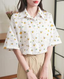 Women's Blouses 2023 Summer Casual Japanese-style Little Bee Print Cute All-match Appears Thin Loose Short Sleeve Women Shirt Top Z338
