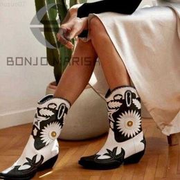 Boots Western style boots women's fashion floral design girls' denim women's boots 2022 winter and autumn brand new shoes sliding on sugar retro style L230711