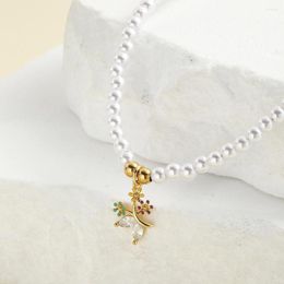 Pendant Necklaces Beautiful Butterfly Bright Flower Imitation Pearl Necklace Women Vintage Noble And Elegant Collar Fashion Jewellery