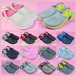 2023 Designer mens womens Sandals Dark Blue apple green Bone white light gray pink Bare powder Electro-optic powder bright red Meat meal Outdoor Beach Shoes Slippers