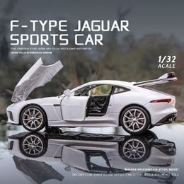 Diecast Model F-type sports model toy simulation sound-light pull-back alloy die-cast toy 230711