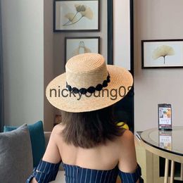 Wide Brim Hats Bucket Hats Fashion Sunshade Straw Hat Lace Hook Flower Hats Women Beach Sunscreen Bucket Hat Flat Top Sun Cap Casquette x0712