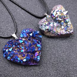 Shining Natural Original Stone Heart Shaped Pendant Necklace for Women Girls Irregular Heart Stone Geometric Necklace Jewelry