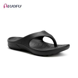 Slippers LUOFU Men's Lightweight NonSlip Flip Flops Shock Absorbing Comfy Thong Sandals For Indoor Outdoor Summer 230711