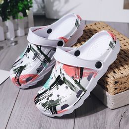 Sandals Men's camouflage Neoprene summer beach sandals Women's garden Neoprene outdoor leisure hole shoes Unisex EVA injection sandals Aqua slider 230712