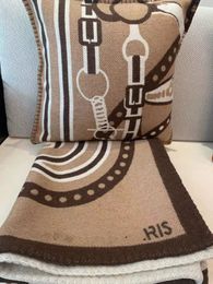 2023 NEW Design 3 Colours TOP QUAILTY H Wool Brown Blankets and Cushion Thick Home Sofa Good Quailty CUSHION Blanket 130&170cm TOP Selling Big Size