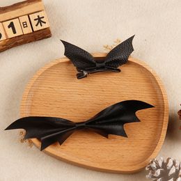 Halloween Bat Hair Clips for Girls Women Cosplay Costume Alligator Barrettes Hair Accessories Party Decor XBJK2307