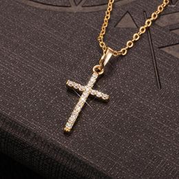 Pendant Necklaces Fashion Shiny Zircon Cross Pendants Necklace For Women Men One Piece Vintage Jesus Choker Neck Accessories 2023 Jewellery