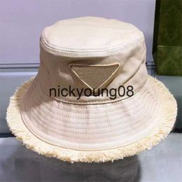 Wide Brim Hats Bucket Hats Solid Designer Bucket Hat For Woman Men Fashion Womens Designer Sun Hat Luxury Classic Flat Fitted Hats Sun Protection Ball Cap Summer Caps x