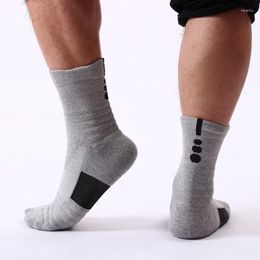 Sports Socks Men Quality Mid-tube Cotton Towel For Badminton Outdoor Running Antiskid Elite Basketball SKG006