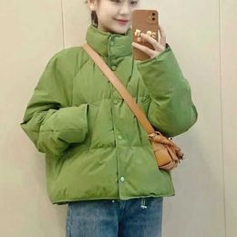 Autumn and winter women's short stand collar light down jacket, the duck down bread coat, the Colour of youth and vitality, light and soft down.