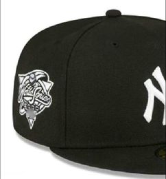 2023 Men's Baseball Fitted Hats Classic Black Color Hip Hop NEW YORK Sport Full Closed LA NY Design Caps Chapeau 1995 Stitch Heart " Series" " Love Hustle Flowers A0
