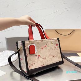 Designer -High Capacity Field tote Bucket Bags Shoulder Bag Women Handbag Leather Crossbody Underarm Bag Lady Shopping Wallet