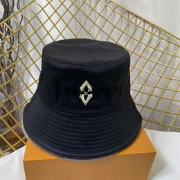 Wide Brim Hats Bucket Hats Designers bucket hat solid color letter embroidery sun hats fashion casual couple caps temperament hundred travel seaside beach hat nice g