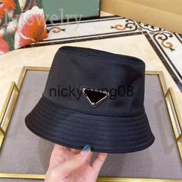 Wide Brim Hats Bucket Hats Designer bucket hat luxury hats for women fashionable triangle classic casquette with large brim simply ladies letter white nylon mens cap