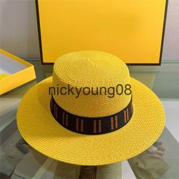 Wide Brim Hats Bucket Hats Summer Luxurys Mens Womens Designer Straw Hat Grass Braid Bucket Hat Flat Designers Fitted Sun Hats Brand Letters Baseball Cap Ball Caps x07