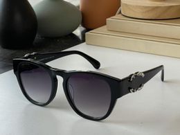 Realfine888 5A Eyewear CC5455 Quadratische Designer-Sonnenbrille für Mann und Frau mit Brillentuchbox CC5948