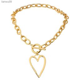 AENSOA Punk Gold Colour Bih Hollow Heart Pendant Necklace for Women Imitation Metal Choker Necklaces Female 2020 Fashion Jewellery L230704