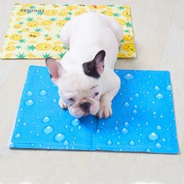 Kennels Summer Pet Cool Mat Bed Cold Gel Pad Heat Relief Soft Dog Cooling Down Ice Mattress Cat Cushion