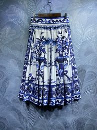 DoGG Home skirts Women's Designer Dresses WonderLand brand tag silk Street luxury brand the dancer courreges Anagram blue and white porcelain printed half skirt