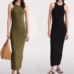 Urban Sexy Dresses Nordic niche TOTE rib knit dres 's slim fitting curved sleeve knitted long sling skirt Summer 230712
