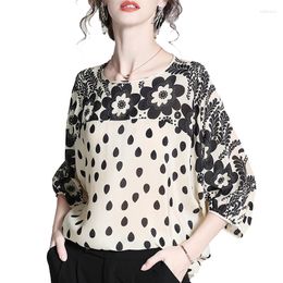 Women's Blouses M-4XL Fashion Silk Chiffon Shirt 2023 Spring Summer Loose Floral Printed Tops Bat Sleeve Casual Women Blouse