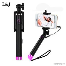 Selfie Monopods Non-slip Handle Portable Extendable Monopod Self-Pole Handheld Wired Selfie Stick 180 Degree Adjustable For iPhone Smartphone R230713