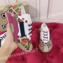 New top Luxury Womens sneakers casual technology shoe mens for designer brand fashion leather Embroidery size 35-41 hc210428