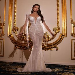 Sparkly Mermaid Wedding Dresses Sleeveless Deep V Neck Straps Beaded Sequins Appliques Formal Dresses 3D Lace Tassel Bridal Gowns 331f