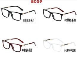 Classic Attitude Sunglasses For Men Women Square Frame Designer Sunglasses Unisex UV400 Protection Gold Plated Glasses Frames Eyewear Lunettes G8059