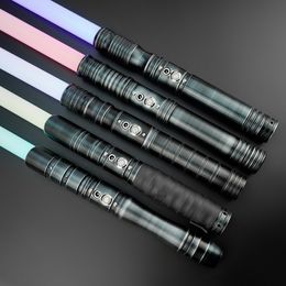 LED Light Sticks Rgb Lightsaber Battle Damage Do Old Series Metal Hilt Heavy Duelling Sabre With Smooth Swing Laser Sword Glow Toys For Children 230712